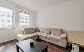 Warta River Homely Apartment